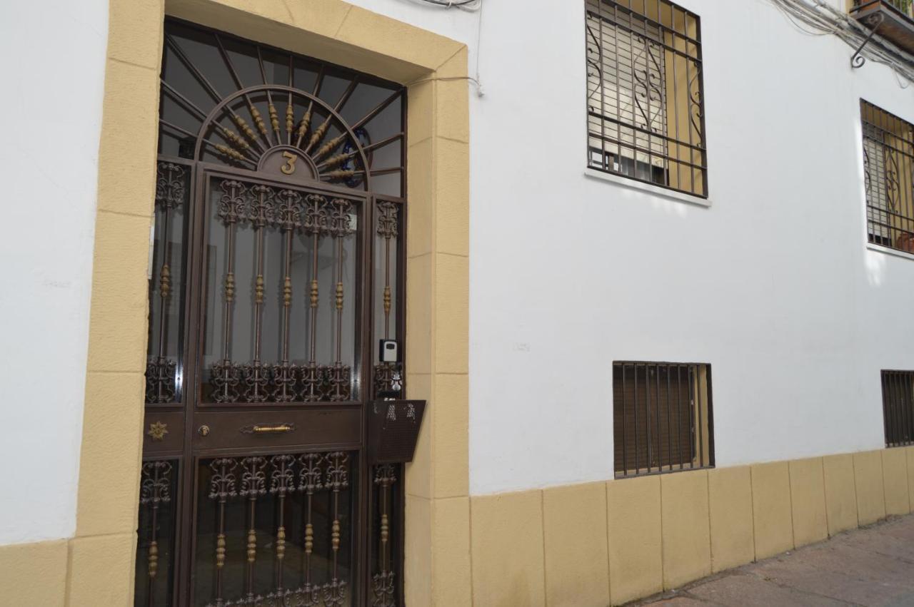 Puerta Sevilla Parking Gratis 코르도바 외부 사진