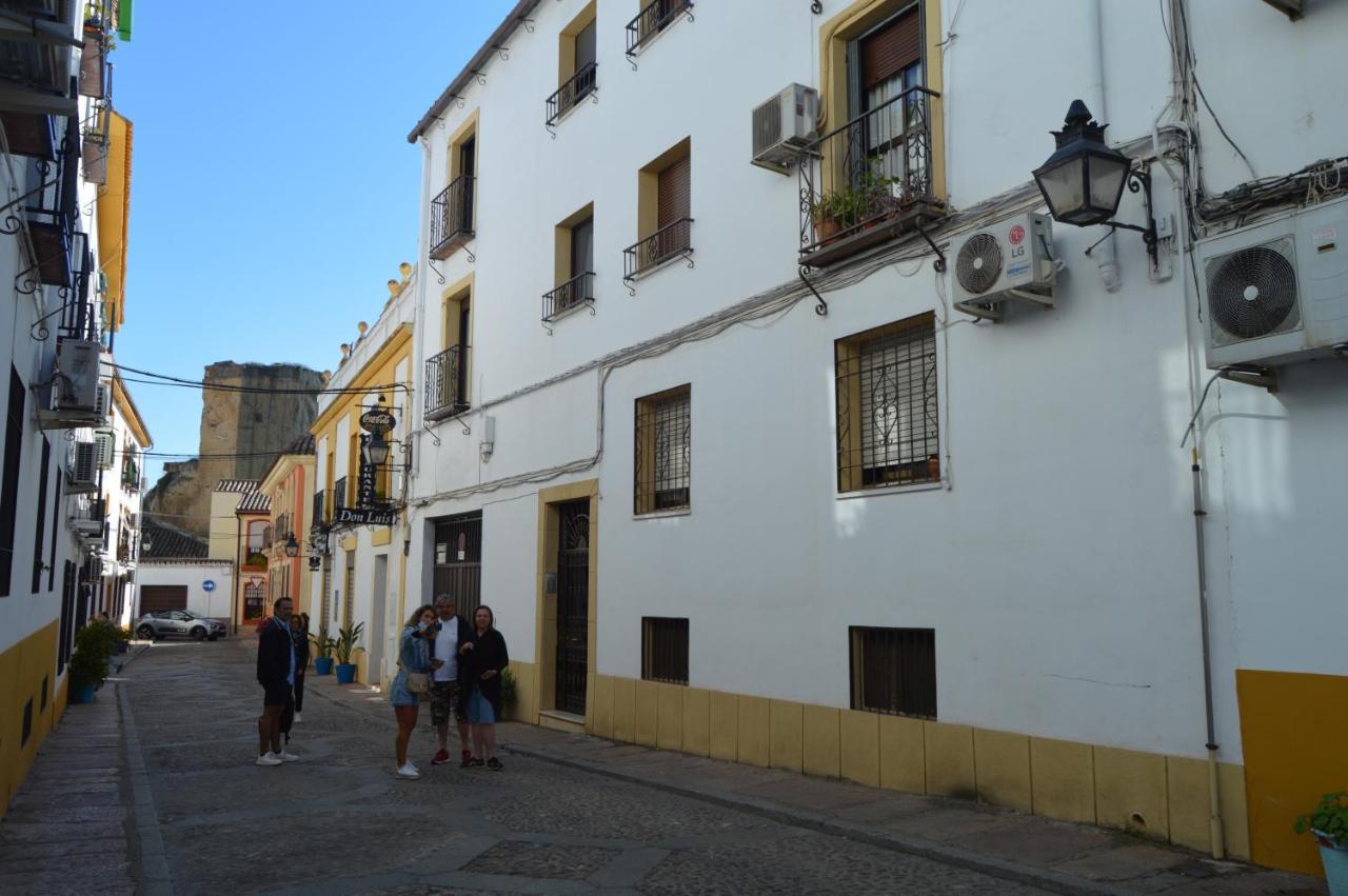 Puerta Sevilla Parking Gratis 코르도바 외부 사진